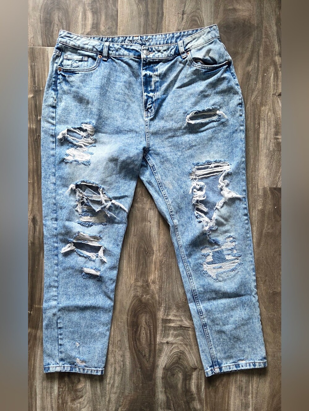 Aeropostale Light Blue Mom Jeans